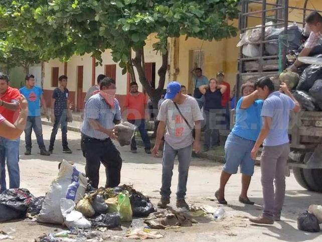 Levantan Toneladas De Basuras En Mapastepec