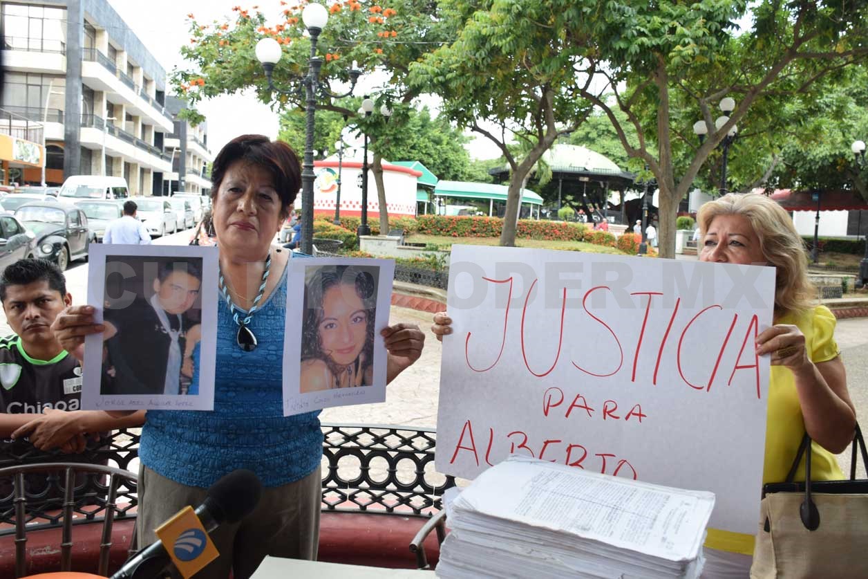 Madre Clama Justicia Por Asesinato De Su Hijo