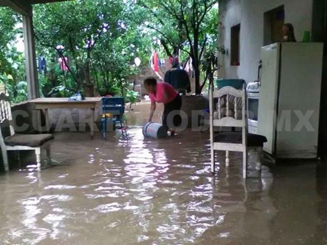 Lluvias Generan Inundaciones En Varias Viviendas