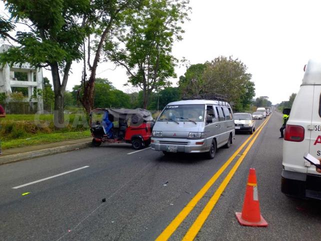 Fatal Encontronazo Entre Moto Y Mototriciclo