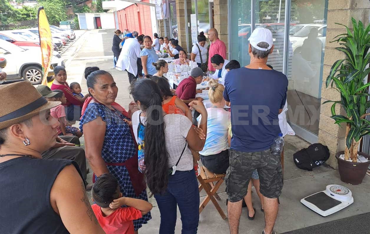 Convoyes de la Salud brindan atención médica