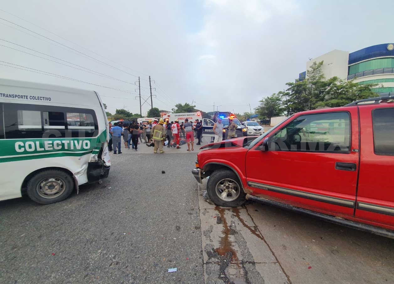 Siete Personas Heridas En Aparatoso Accidente