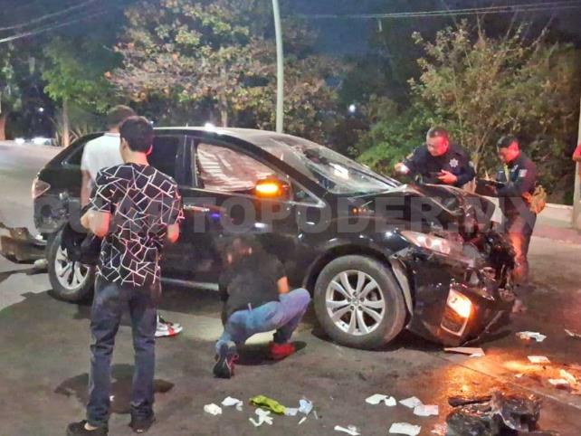 Ebrio Provoca Aparatoso Accidente Cinco Lesionados