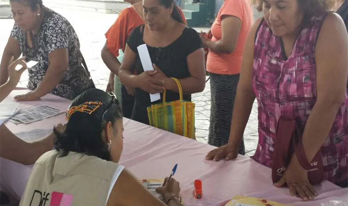 Continuará el trabajo con los tres camiones rosas en los 122 municipios del estado.