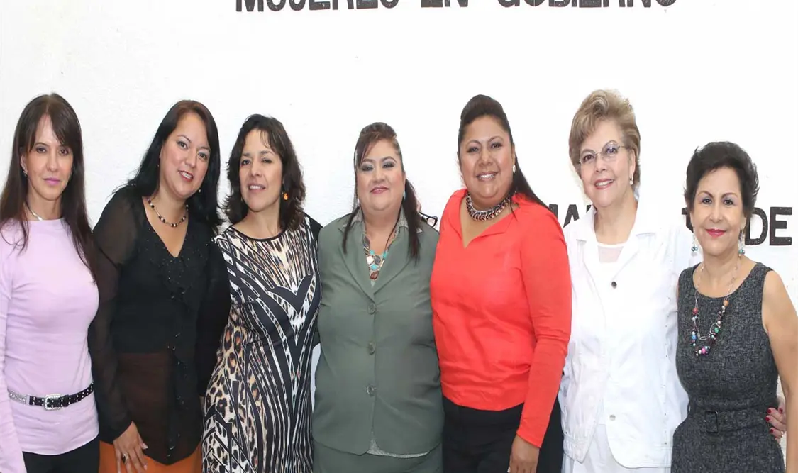 En el encuentro participaron legisladoras y alcaldesas. CP