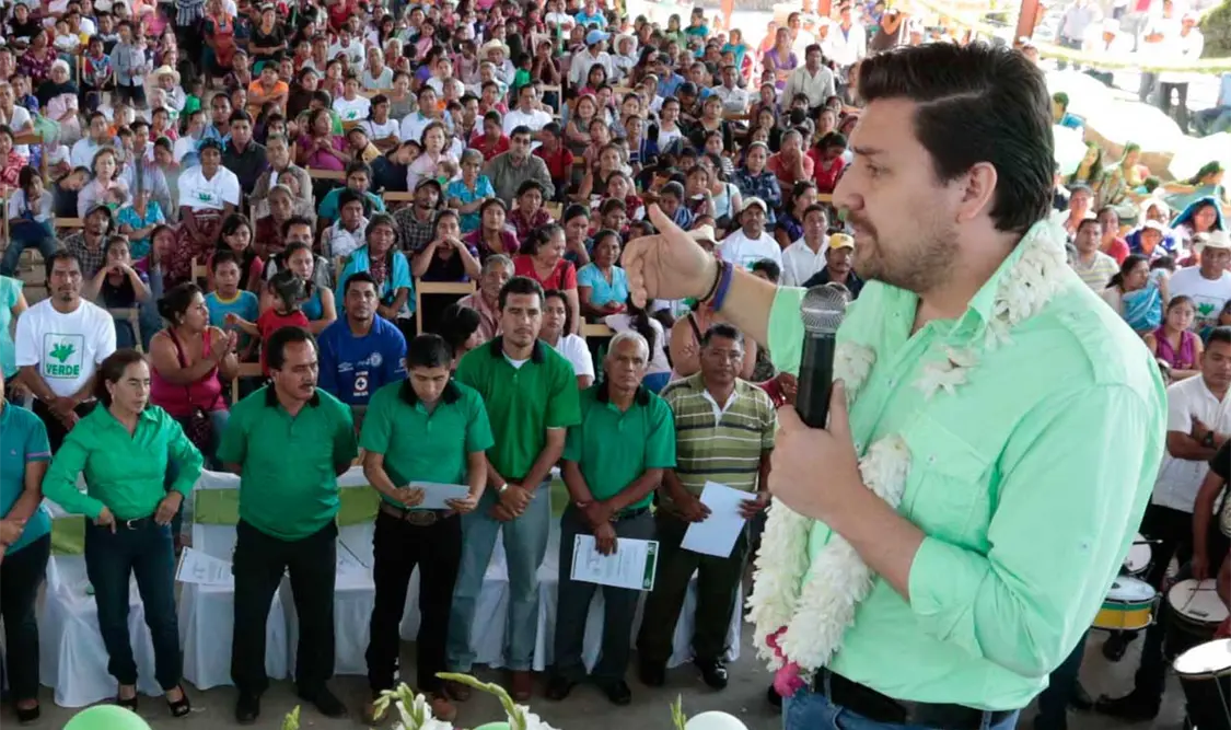 El diputado durante la toma de protesta del Comité Ejecutivo Municipal de Bochil, dijo que el PVEM busca mejorar la salud de las personas. CP