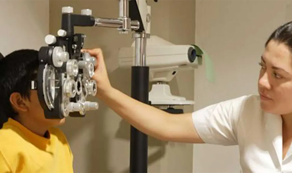 La población que tiene más riesgo de padecer glaucoma es la de 40 años en adelante. Cortesía