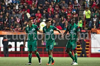 Chiapas ante Chivas en semis de Copa MX