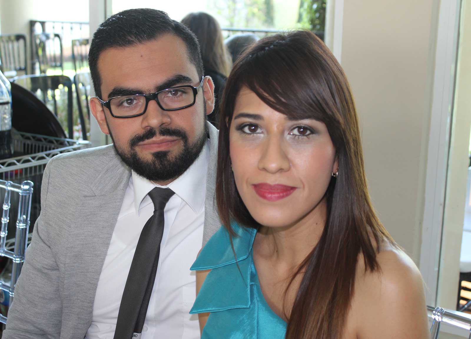 Feliz pareja se une en matrimonio