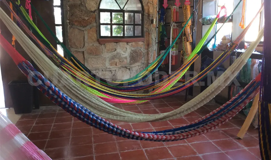 La hamaca es muy cotizada para las decoraciones modernas por la simplicidad de su diseño y la comodidad que ofrece al usuario.