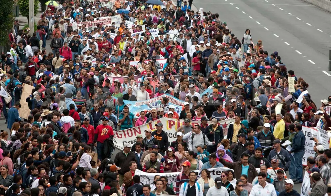Reforma educativa no va contra maestros