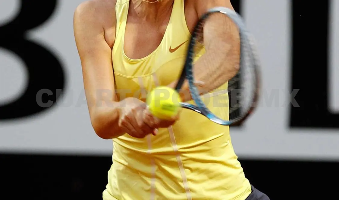María Sharapova gana sin problemas