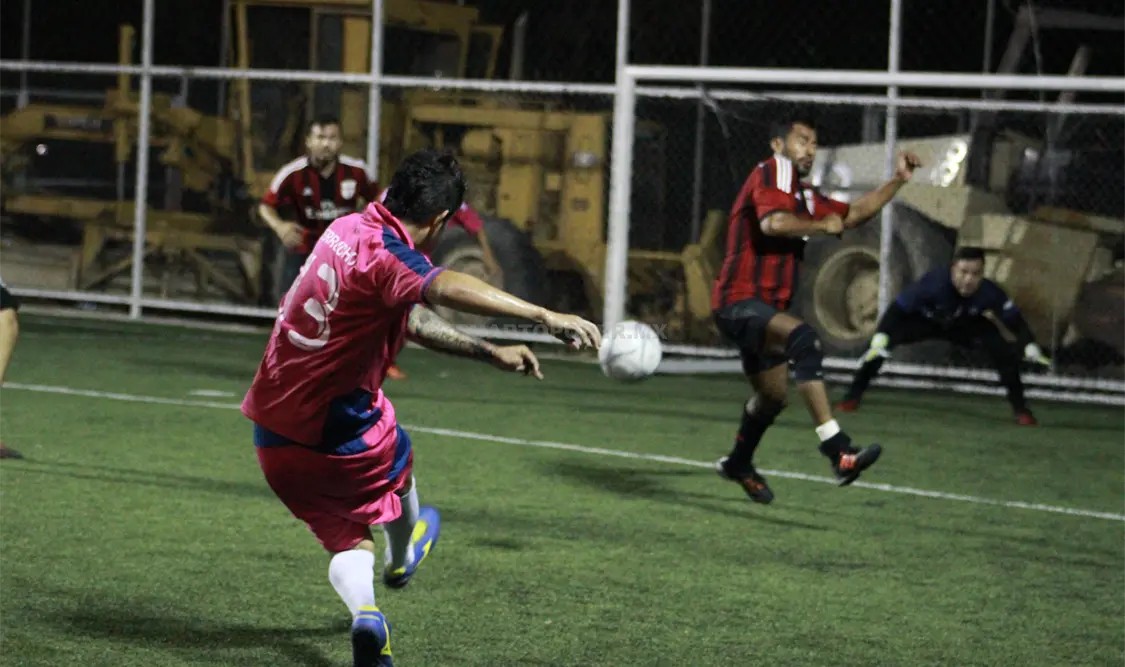 DCT logró demostrar dentro del terreno de juego ser merecedor al título de campeón tras imponerse por marcador de 6-2 a Grupo Chiapas. Nein Gómez / CP