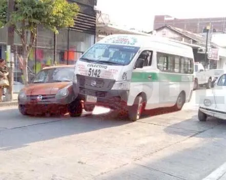 Así quedó un colectivo de la R-51