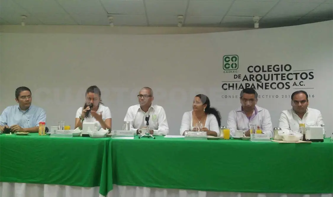 Durante el encuentro, los agremiados constructores dieron a conocer a la candidata sus proyectos. Cortesía