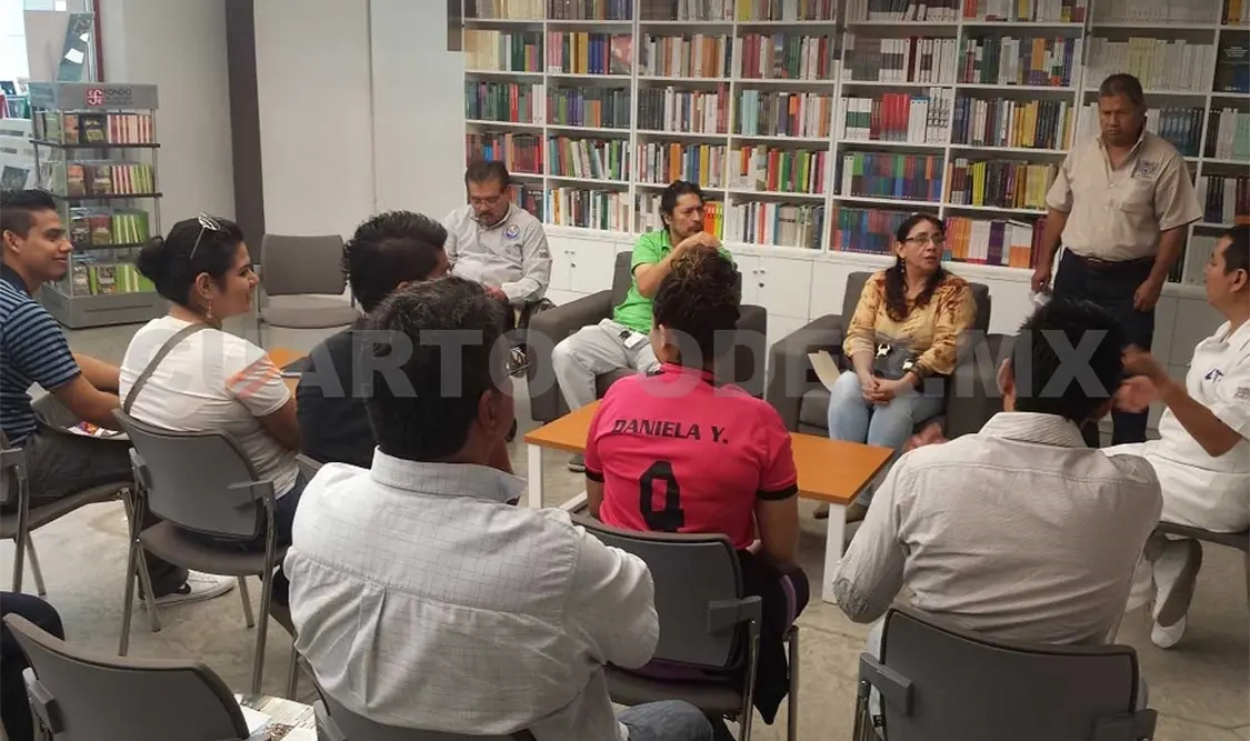 Integrantes del Consejo Municipal para la Atención e Inclusión de Personas con Discapacidad y del Departamento de Equidad y Género de la Unach. CP