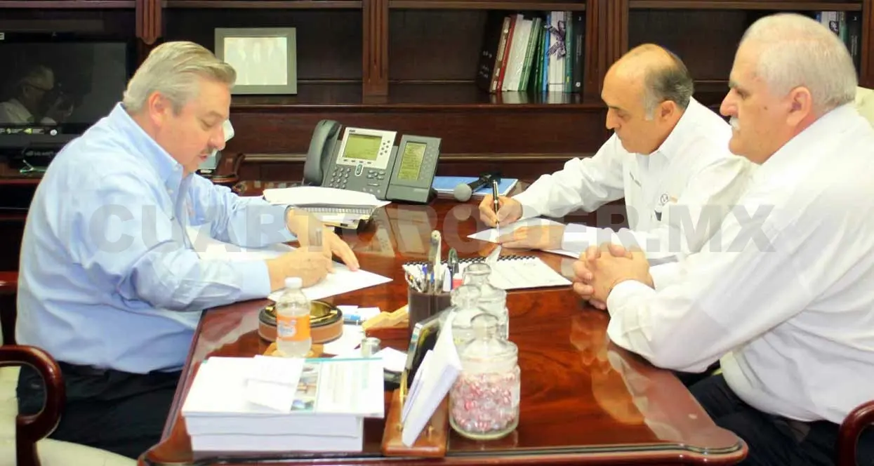 En Chiapas se han realizado 27 revisiones salariales contractuales en el periodo enero-abril 2015. CP
