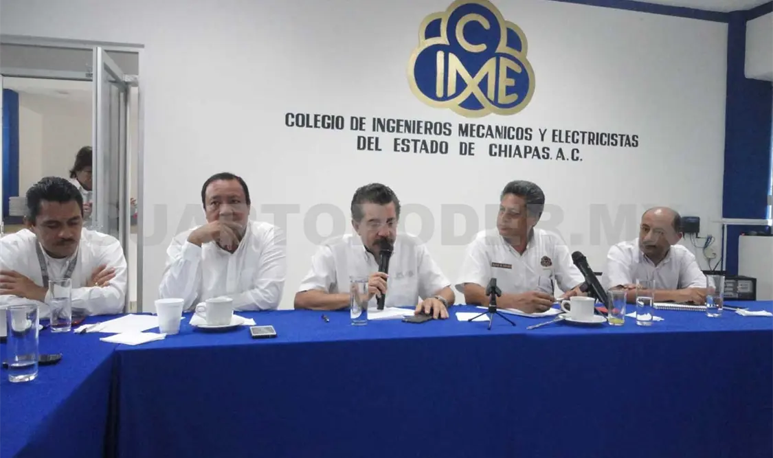 Colegiados son capacitados por CFE