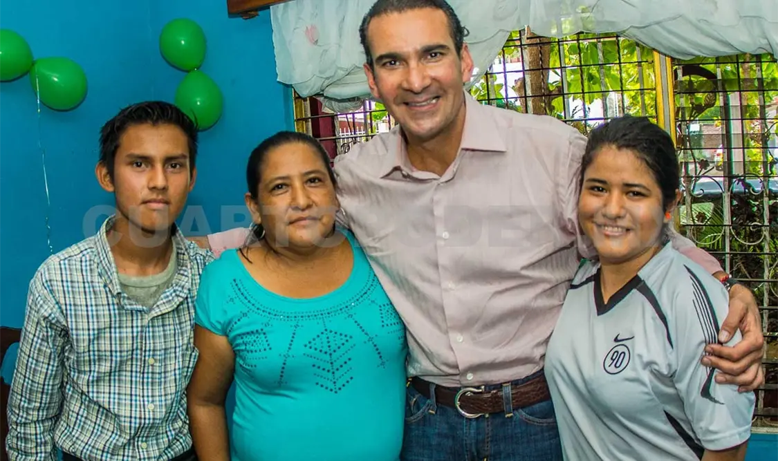 Senador impulsa campaña de salud