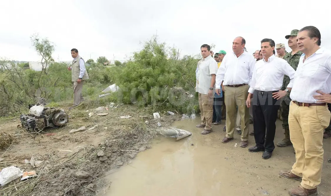 Peña Nieto dialoga con damnificados por tornado