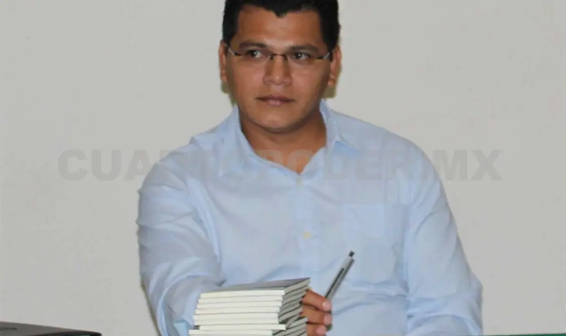 La mesa de presentación: Luis Antonio García, Ornán Gómez y José Martínez