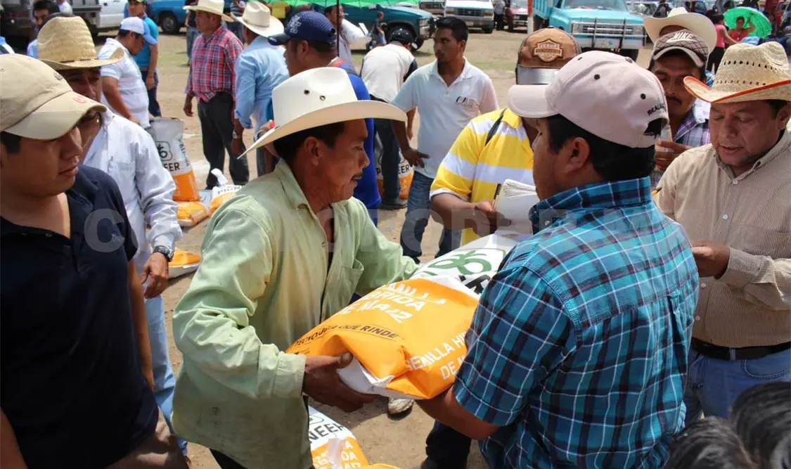 Casa del Pueblo reconoce labor