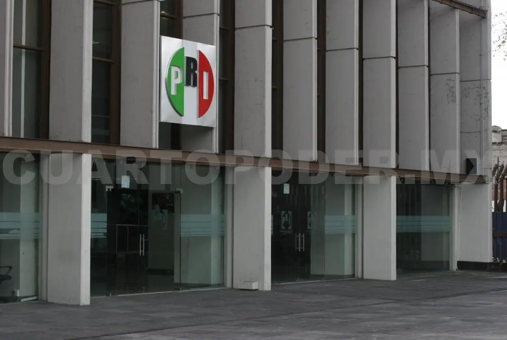 La dirigencia del PRI presentó denuncias contra panistas.
