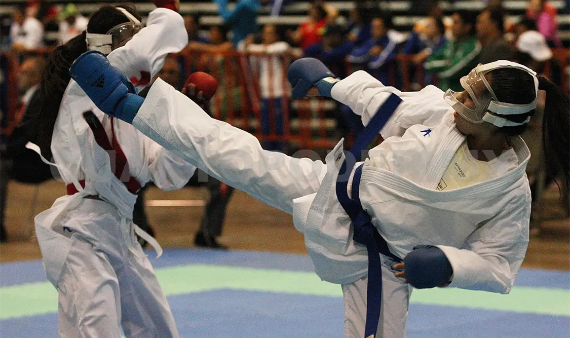 La chiapaneca Marbella Arias sostuvo una gran final ante su similar de Nuevo León, la cual se definió hasta el último momento. Cortesía