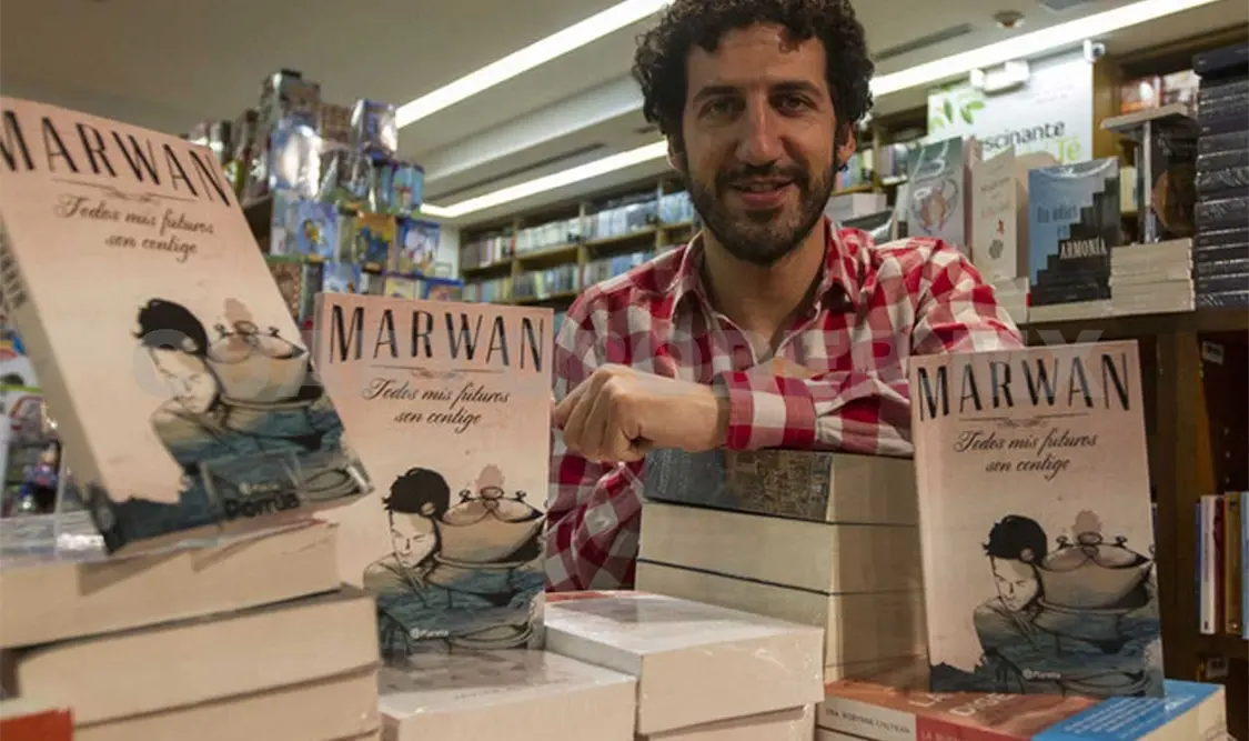 El autor y protagonista de la entrevista