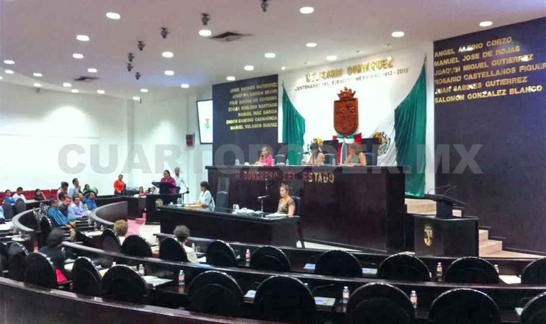 Cancelan sesión por falta de diputados