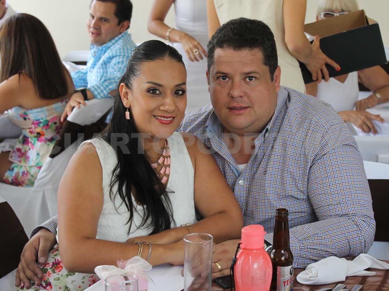 Primer sacramento para Isabella