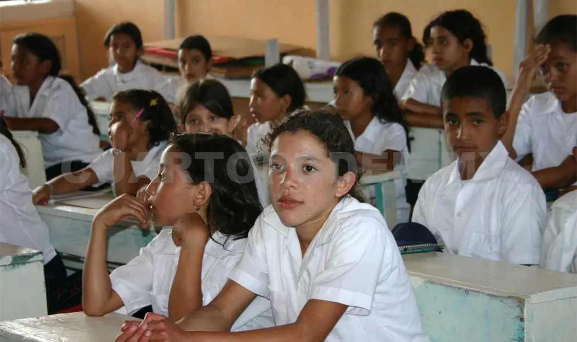 Publican calendario escolar