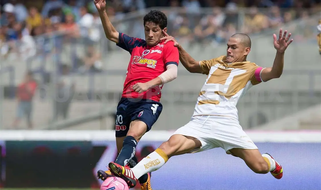Verón rompe sueños de Chivas