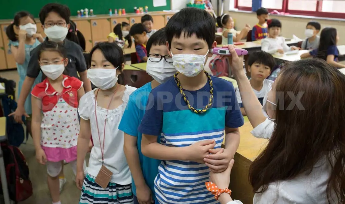 Corea del Sur cierra dos mil escuelas