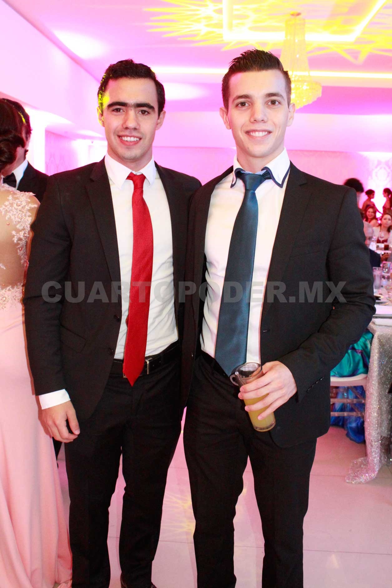 Cena de graduación del Instituto Andes