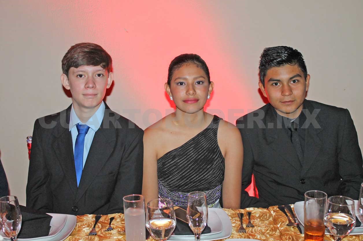 Felices XV, Vanessa
