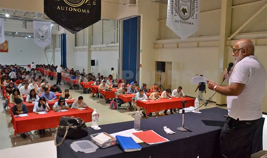 Realizan examen 196 aspirantes a posgrados
