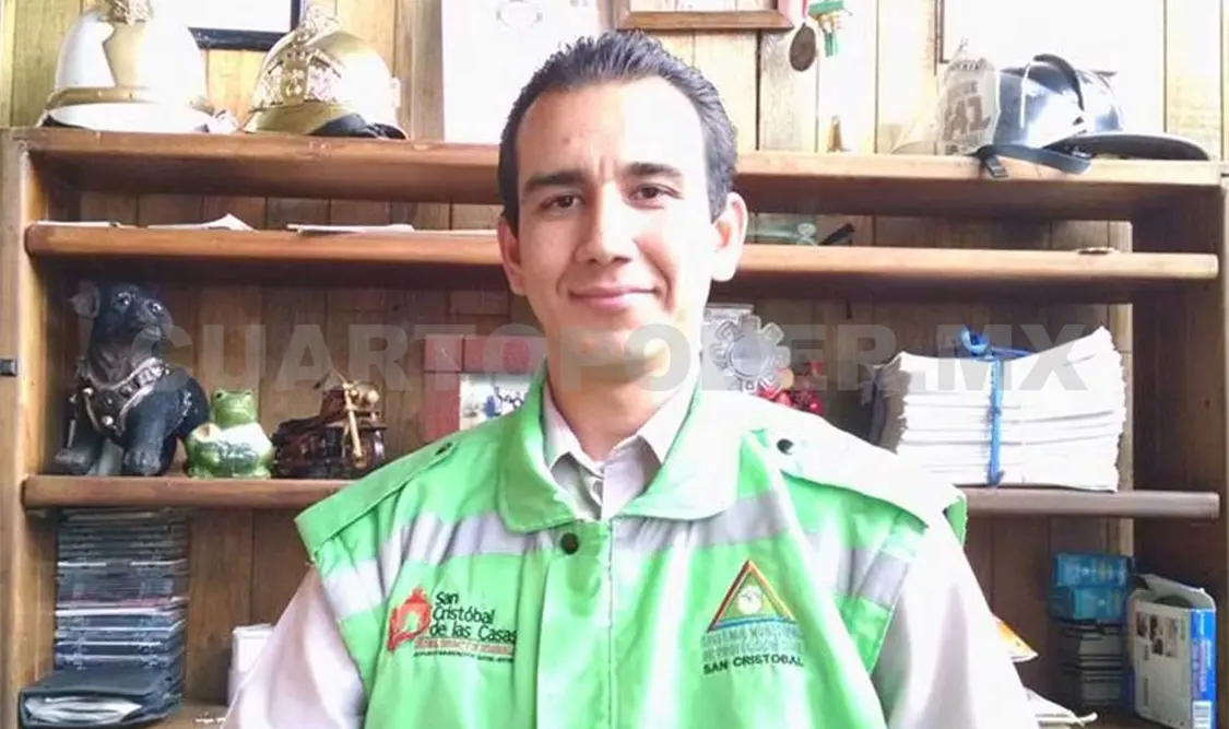 Nestor León.