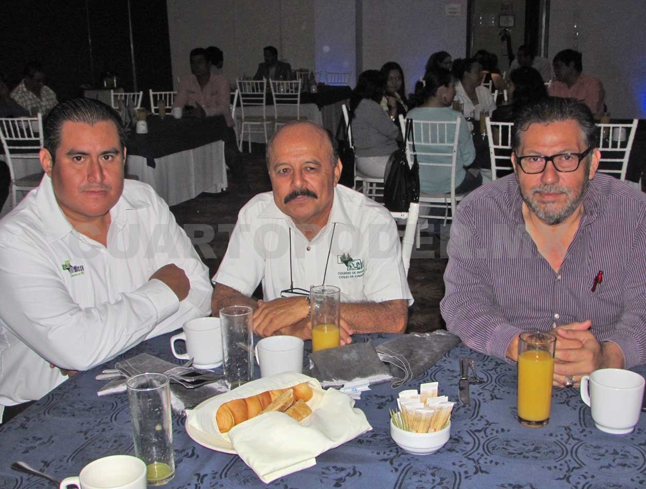 Universidad impulsa una formación orientada al mundo laboral