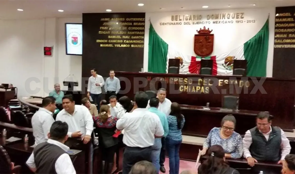Exhortan a diputados a cumplir con su labor