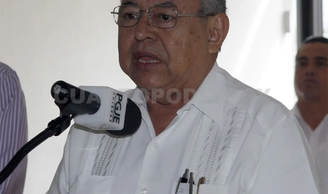 Servando Cruz Solís, presidente de la BCHA * CP.