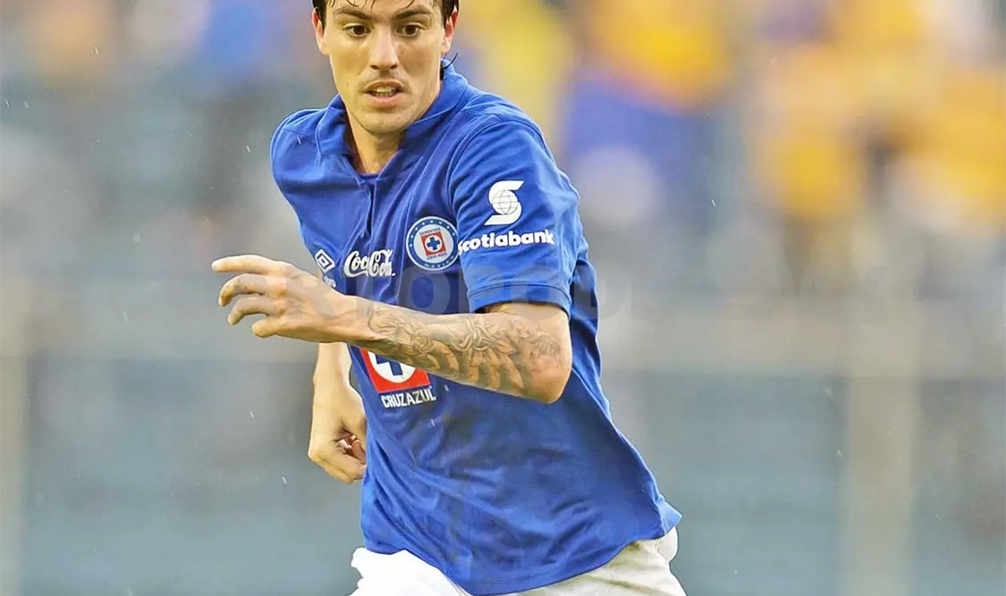Mauro Formica fue operado de la rodilla izquierda