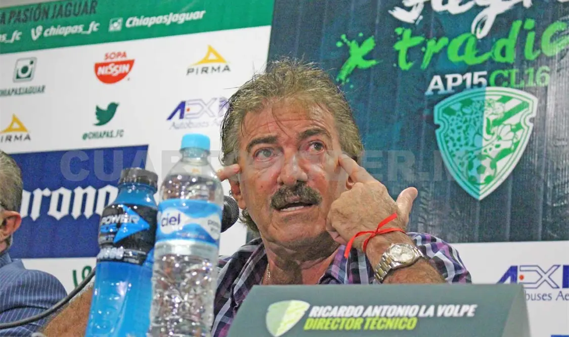 Hacer un equipo grande: La Volpe