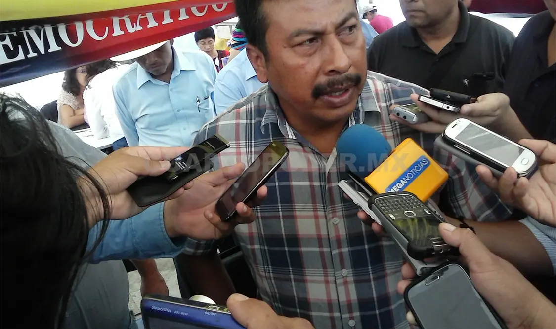 Pedro Bámaca Gómez, de la Comisión Política de la Sección 7 del SNTE, confirmó que seguirá el paro laboral en Chiapas. Sergio Granda, CP