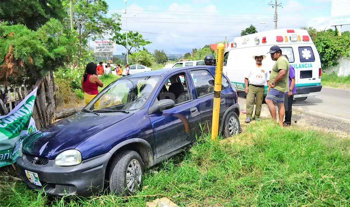 Automovilista atropella a madre e hija
