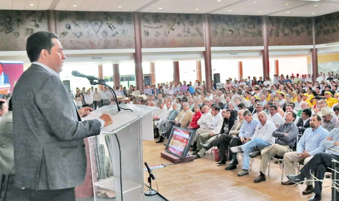 Realizan foro sobre degradación de tierras por desertificación