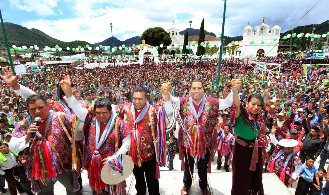 El dirigente del Verde fortalece a los candidatos con su apoyo. CP