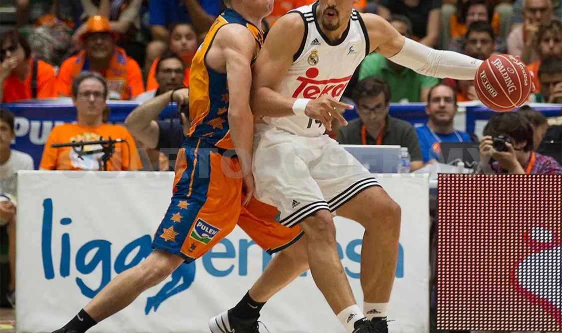 Ayón a un juego de hacer historia con el Real
