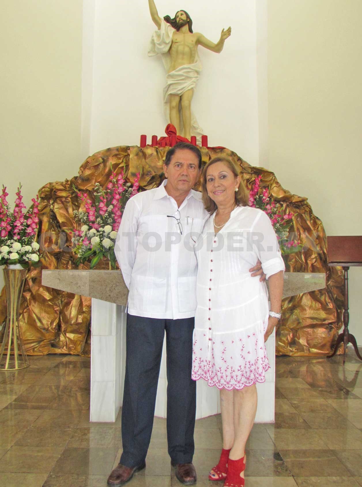 Festejan graduación de grupo bíblico