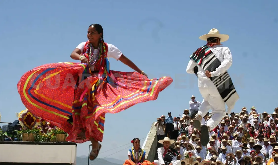 Guelaguetza o Fiesta de los Lunes del Cerro